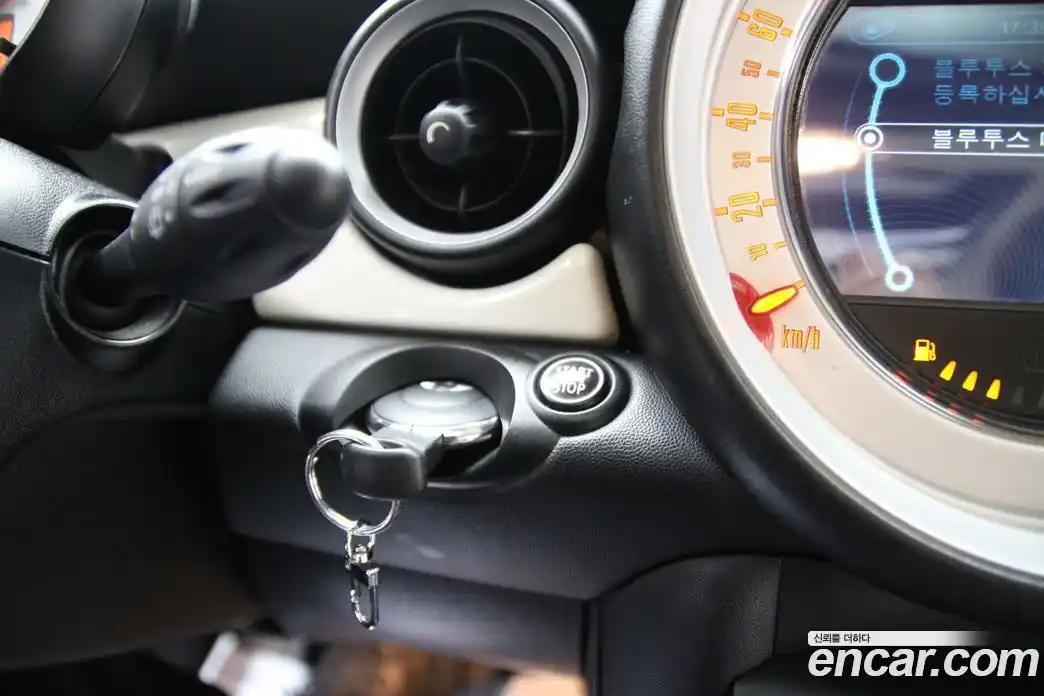 Mini Clubman 2013 2.0 Автомат в Москве № 156514, фото 19