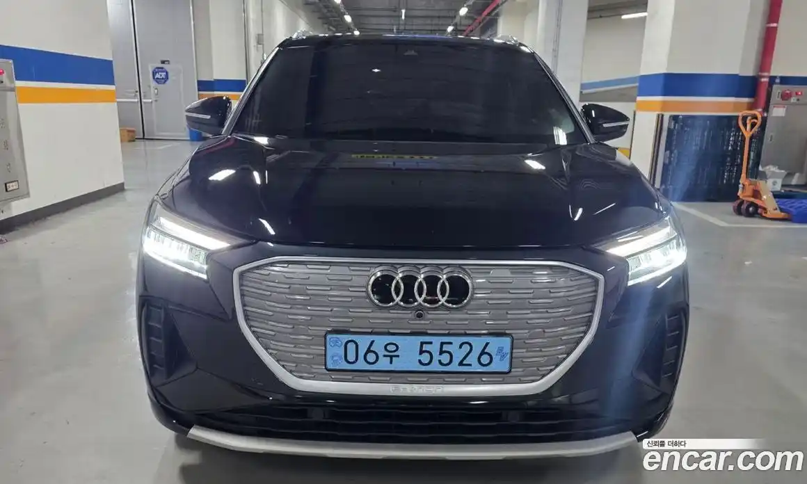Audi Q4 e-tron 2023 Автомат в Москве № 156808, фото 1