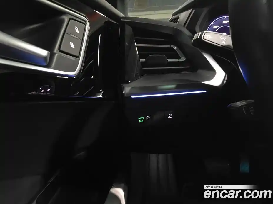 Audi Q4 e-tron 2023 Автомат в Москве № 156808, фото 16