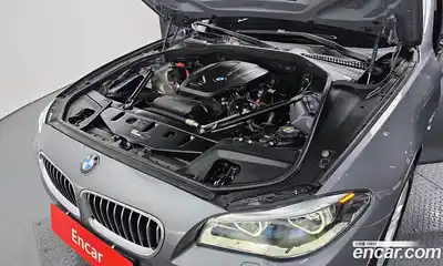 BMW 5-Series 2016 2.0 Автомат в Москве № 157034, миниатюра 4