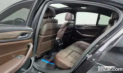 BMW 5-Series 2018 2.0 Автомат в Москве № 158159, миниатюра 9