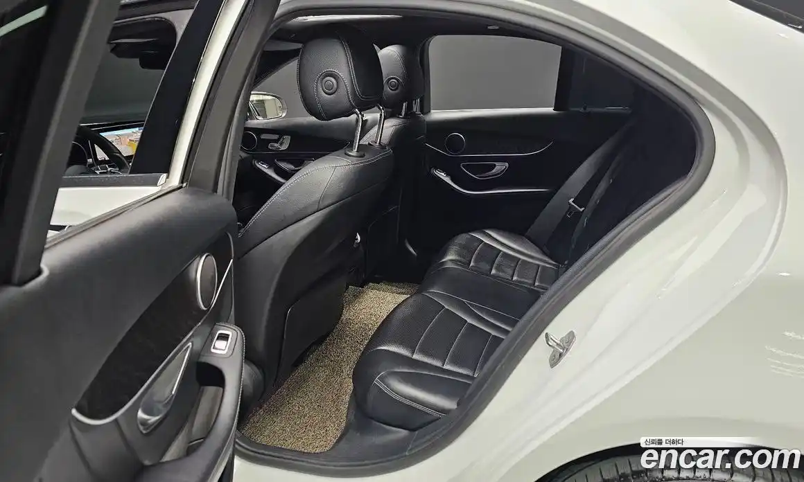 Mercedes-Benz C-Class 2019 1.9 Автомат в Москве № 160459, фото 20