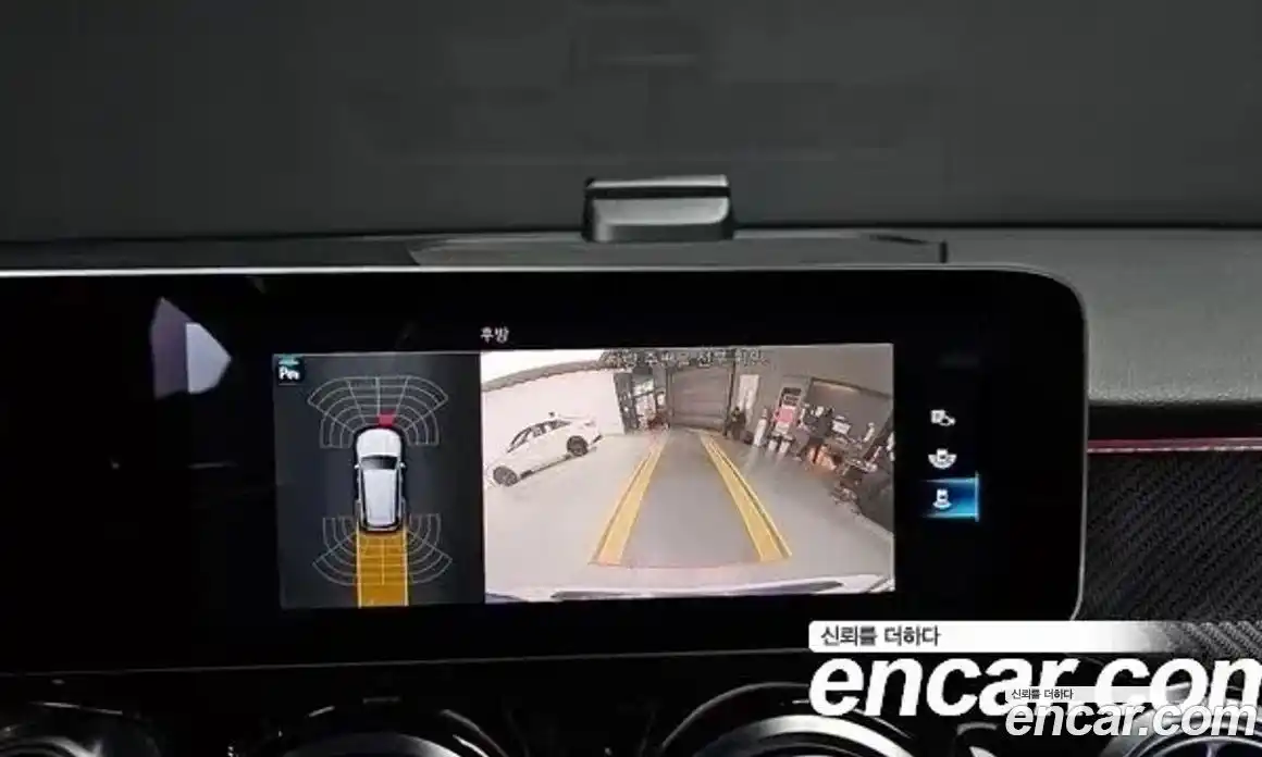 Mercedes-Benz GLB-Class 2020 2.0 Автомат в Москве № 160963, фото 15