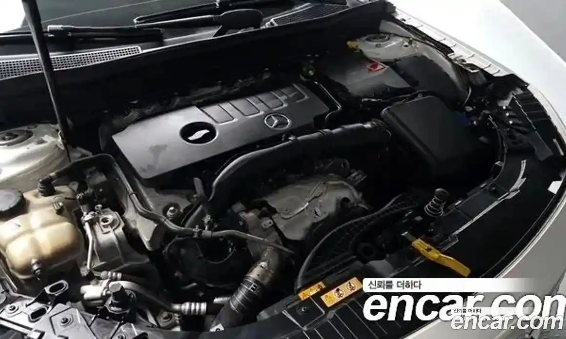 Mercedes-Benz GLB-Class 2020 2.0 Автомат в Москве № 160963, фото 6