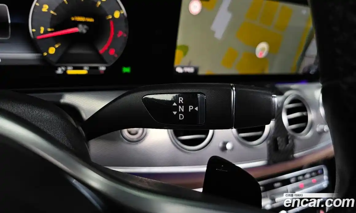 Mercedes-Benz E-Class 2020 2.0 Автомат в Москве № 161862, фото 15