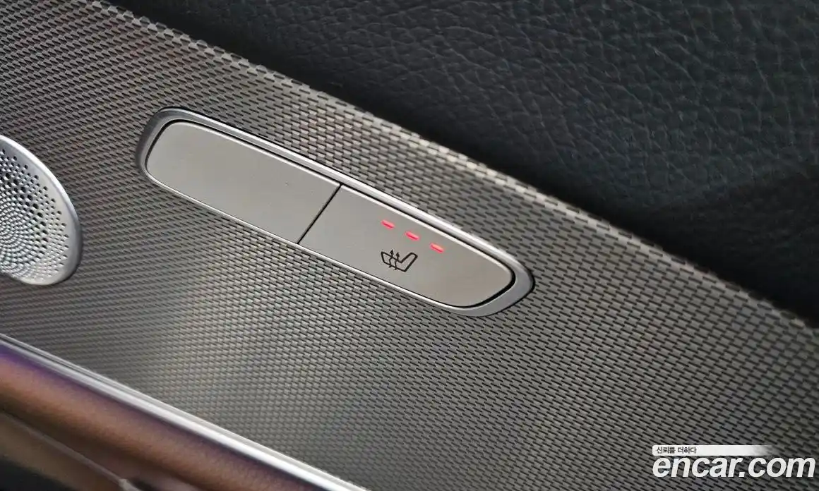 Mercedes-Benz E-Class 2020 2.0 Автомат в Москве № 161862, фото 3