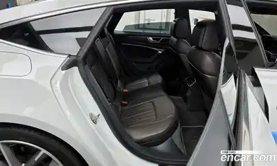 Audi A7 2021 3.0 Автомат в Москве № 163374, миниатюра 9