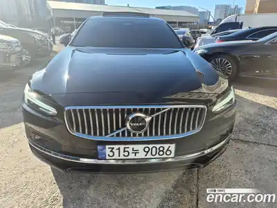 Volvo S90, 2023
