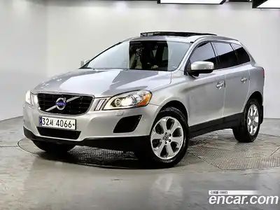 Volvo XC60, 2011