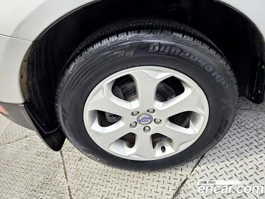 Volvo XC60 2011 2.4 Автомат в Москве № 164856, фото 5