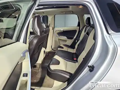 Volvo XC60 2011 2.4 Автомат в Москве № 164856, миниатюра 10