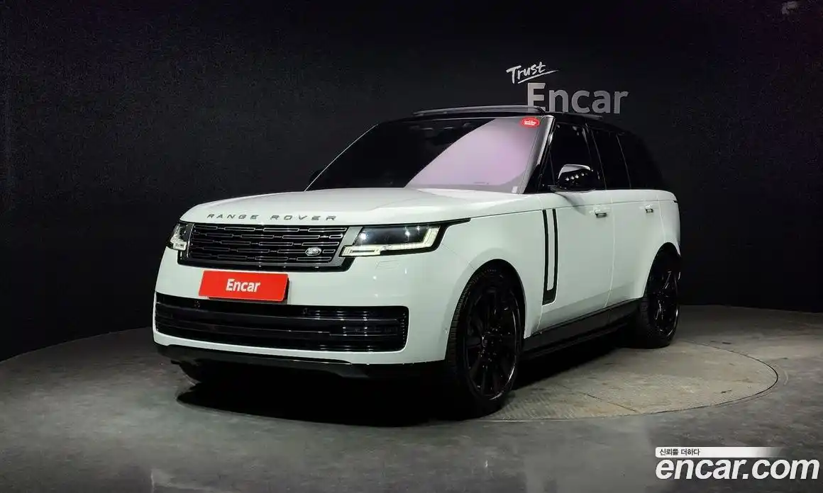 Land Rover Range-Rover 2023 4.4 Автомат в Москве № 166093, фото 19