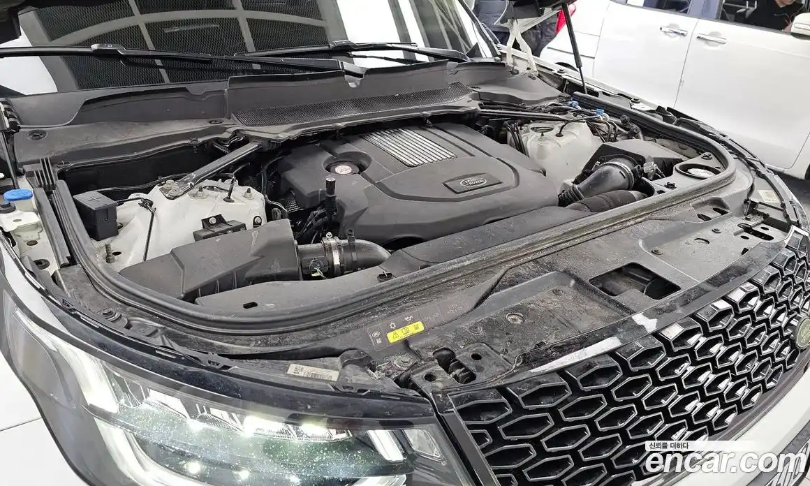 Land Rover Discovery 2019 3.0 Автомат в Москве № 166462, фото 1