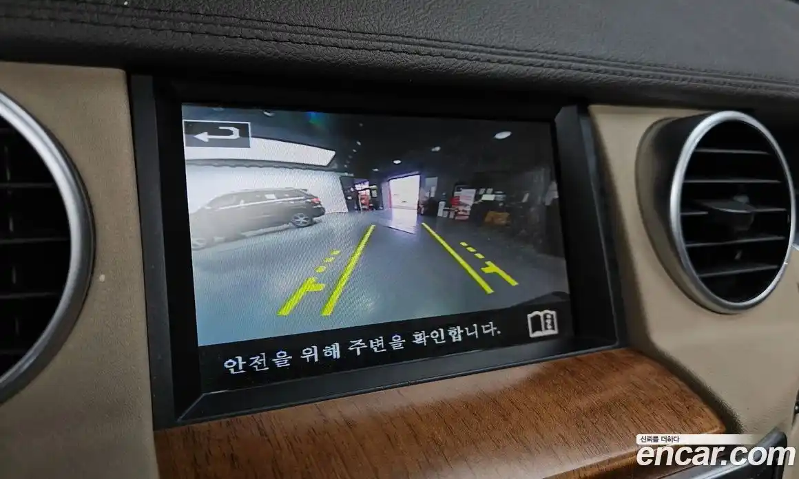 Land Rover Discovery 2016 3.0 Автомат в Москве № 166478, фото 15