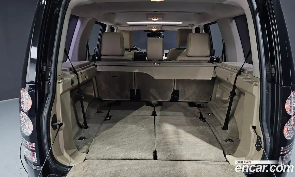 Land Rover Discovery 2016 3.0 Автомат в Москве № 166478, фото 20