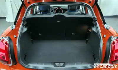 Mini Cooper 2019 1.5 Автомат в Москве № 167239, миниатюра 5