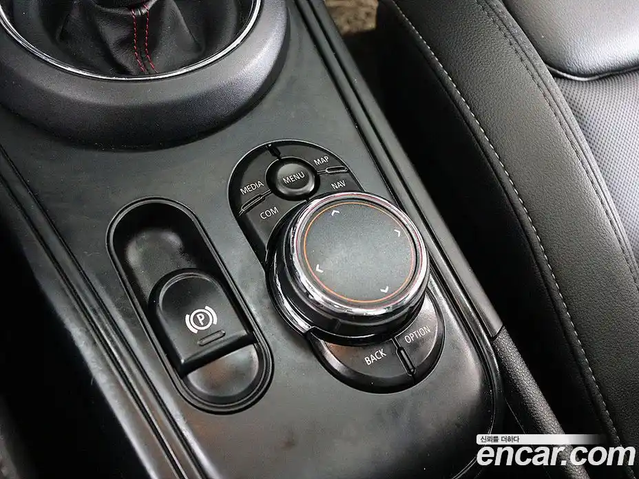 Mini Countryman 2019 2.0 Автомат в Москве № 167467, фото 10