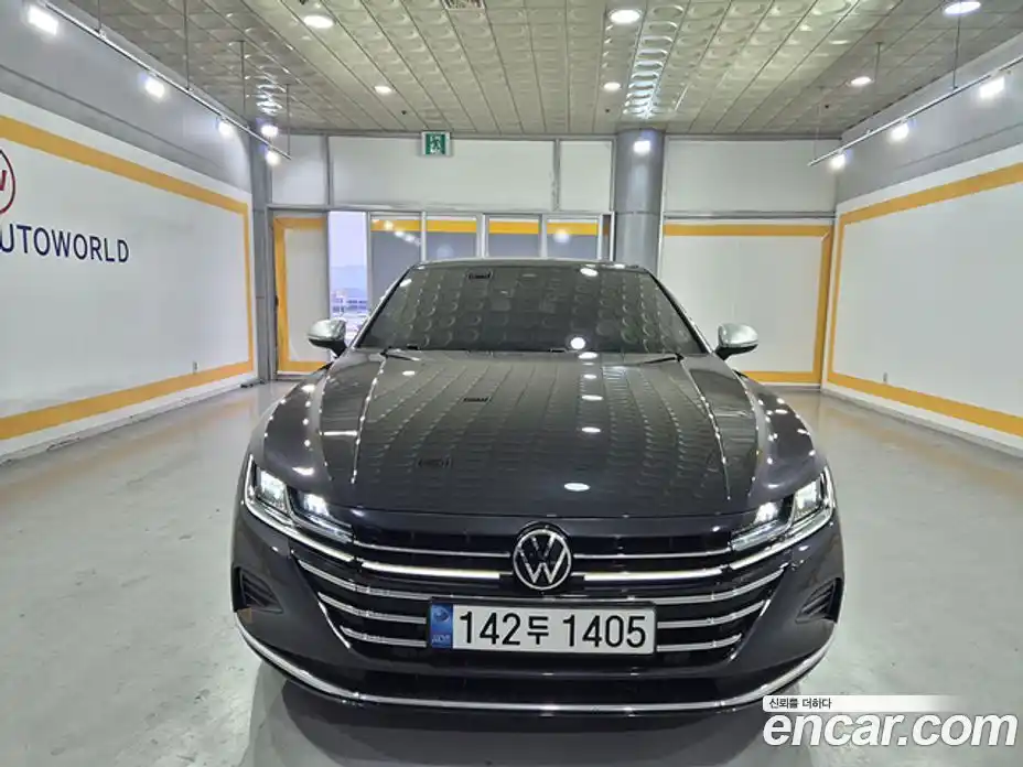 Volkswagen Arteon 2022 2.0 Автомат в Москве № 169153, фото 1