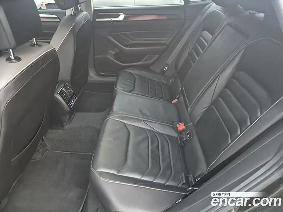 Volkswagen Arteon 2022 2.0 Автомат в Москве № 169153, фото 17