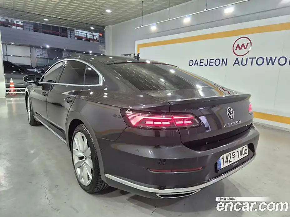 Volkswagen Arteon 2022 2.0 Автомат в Москве № 169153, фото 4