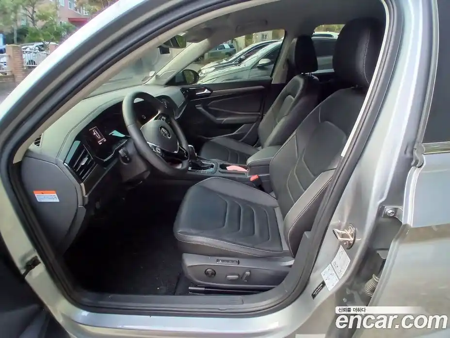 Volkswagen Jetta 2020 1.4 Автомат в Москве № 169158, фото 9