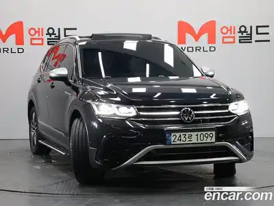 Volkswagen Tiguan 2023 2.0 Автомат в Москве № 169159, миниатюра 2