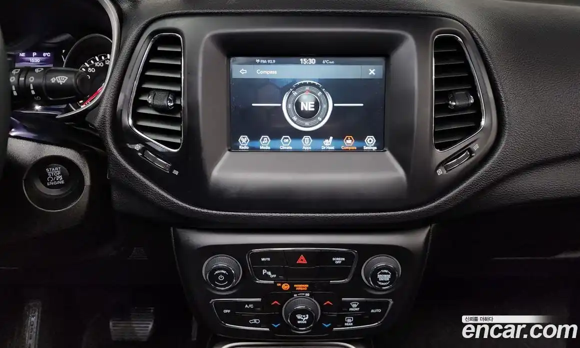 Jeep Compass 2018 2.4 Автомат в Москве № 169588, фото 12