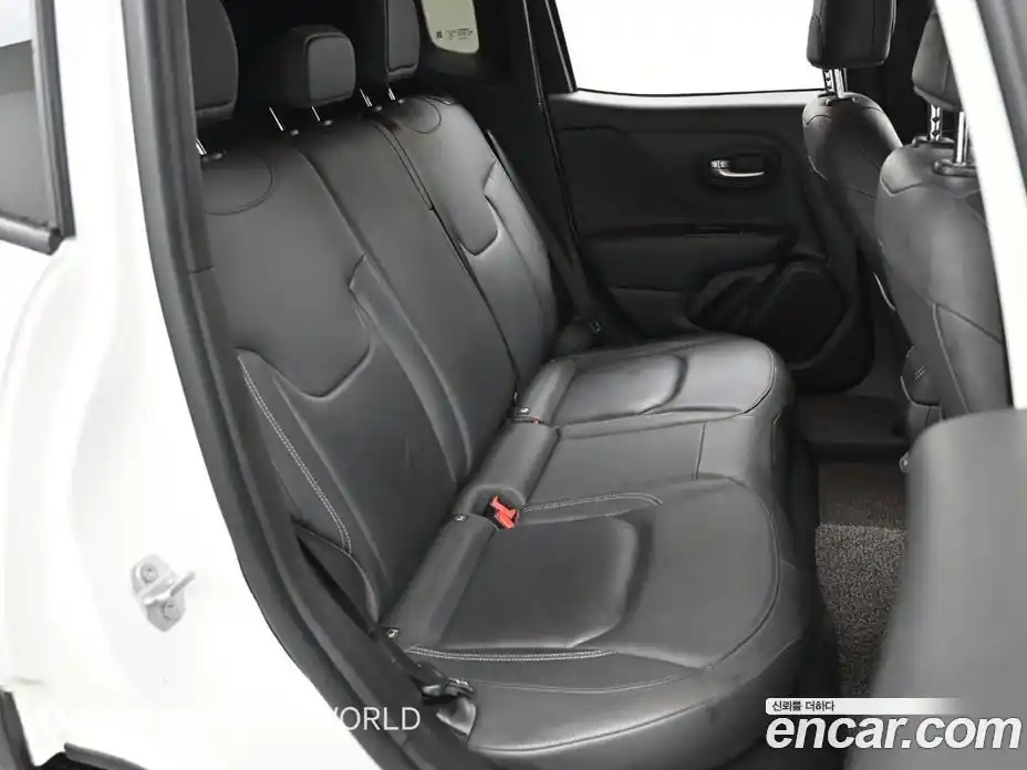 Jeep Renegade 2020 1.6 Автомат в Москве № 169613, фото 12