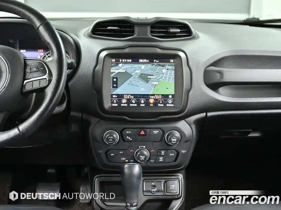 Jeep Renegade 2020 1.6 Автомат в Москве № 169613, фото 14