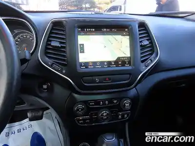 Jeep Cherokee 2019 2.4 Автомат в Москве № 170050, миниатюра 12