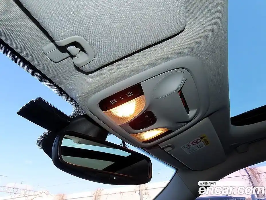 Jeep Cherokee 2019 2.4 Автомат в Москве № 170050, фото 14