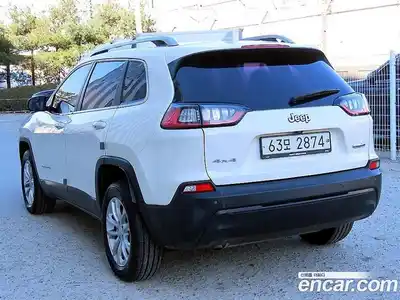 Jeep Cherokee 2019 2.4 Автомат в Москве № 170050, миниатюра 3