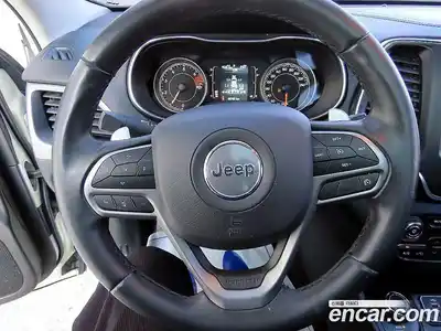 Jeep Cherokee 2019 2.4 Автомат в Москве № 170050, миниатюра 8