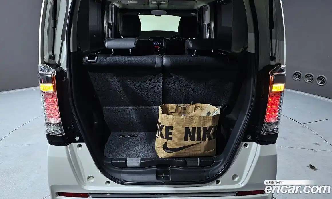 Honda N-BOX 2016 0.7 Автомат в Москве № 170586, фото 12