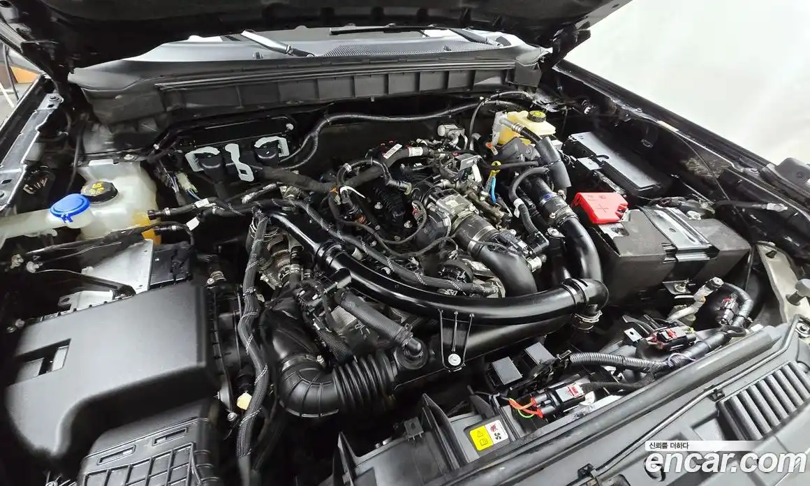 Ford Bronco 2022 2.7 Автомат в Москве № 170778, фото 16