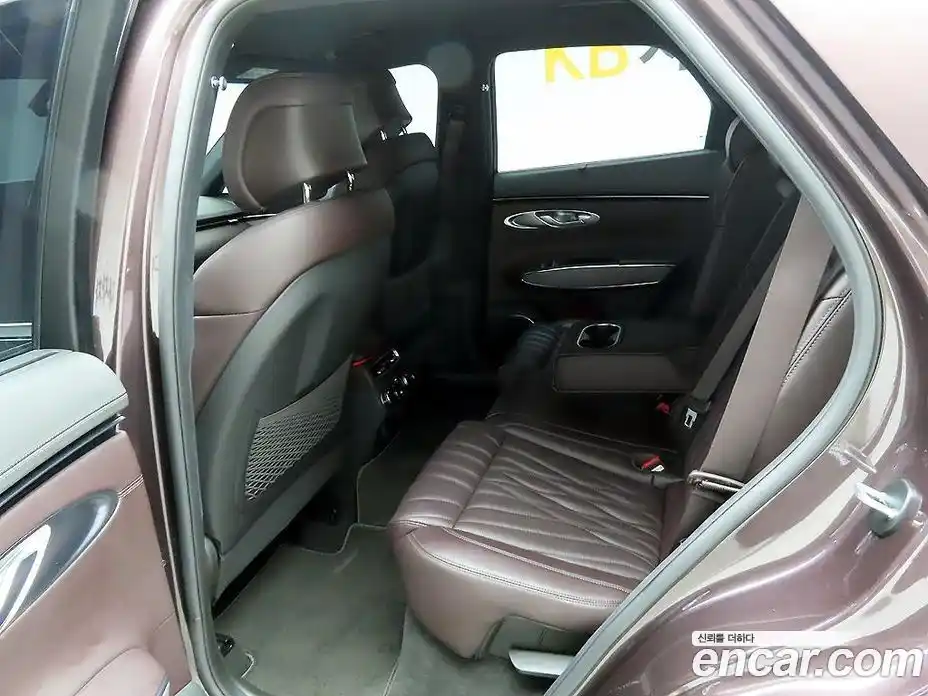 Genesis GV70 2021 2.5 Автомат в Москве № 179607, фото 15