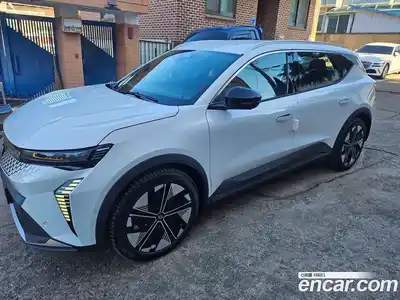 Renault Scenic 2026 Автомат в Москве № 185278, миниатюра 9