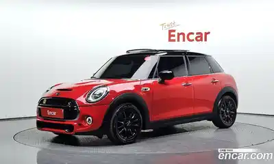 Mini Cooper, 2020