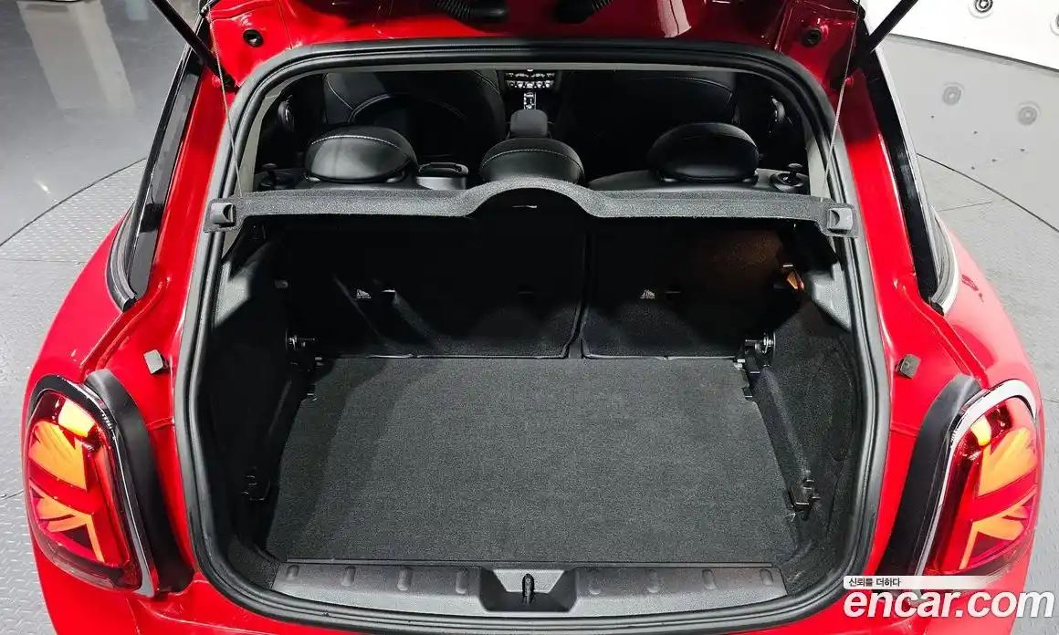 Mini Cooper 2020 2.0 Автомат в Москве № 187103, фото 20