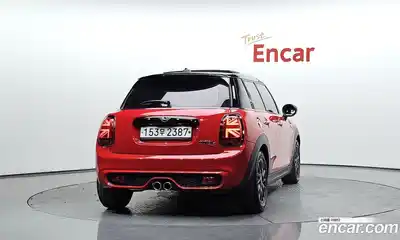 Mini Cooper 2020 2.0 Автомат в Москве № 187103, миниатюра 4