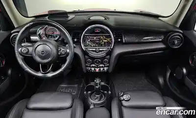 Mini Cooper 2020 2.0 Автомат в Москве № 187103, миниатюра 7