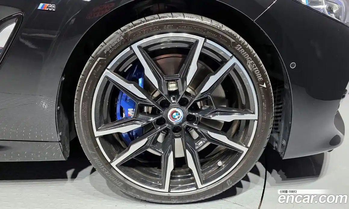 BMW 8-Series 2023 4.4 Автомат в Москве № 188002, фото 5