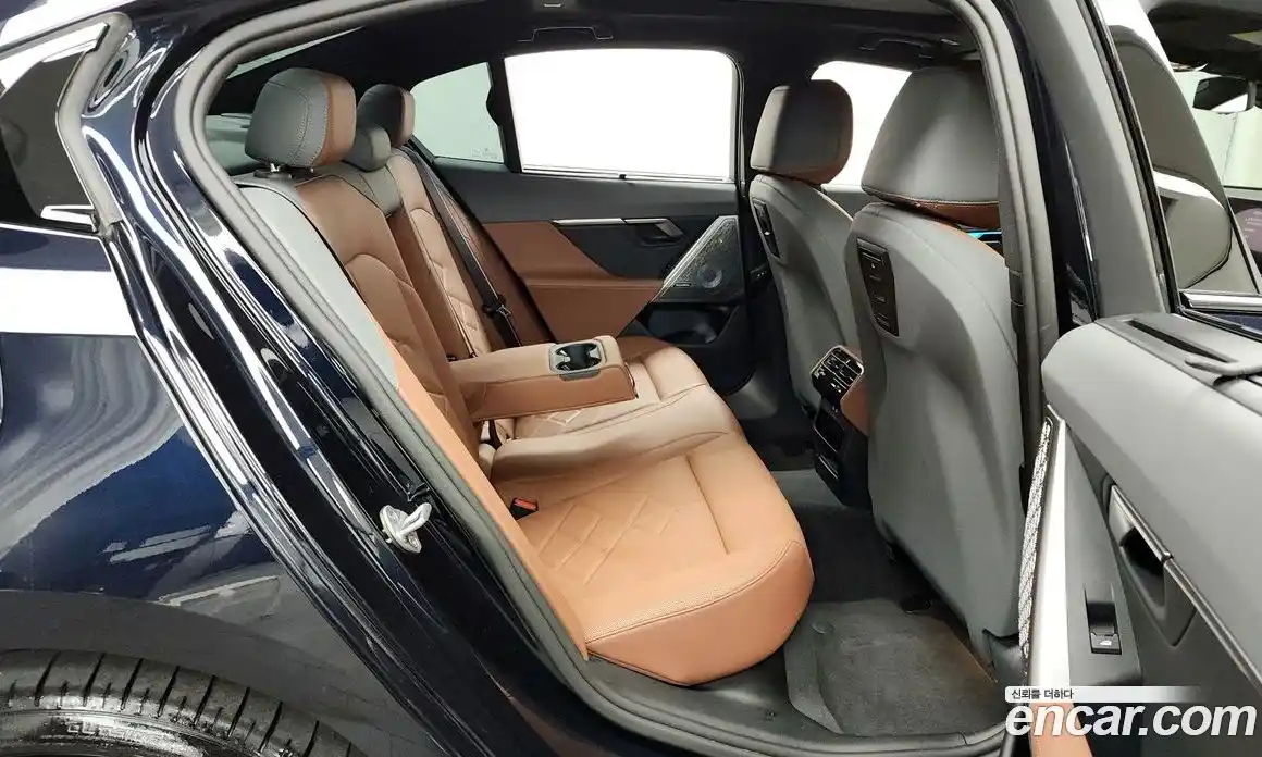 BMW i5 2024 0.2 Автомат в Москве № 188963, фото 12