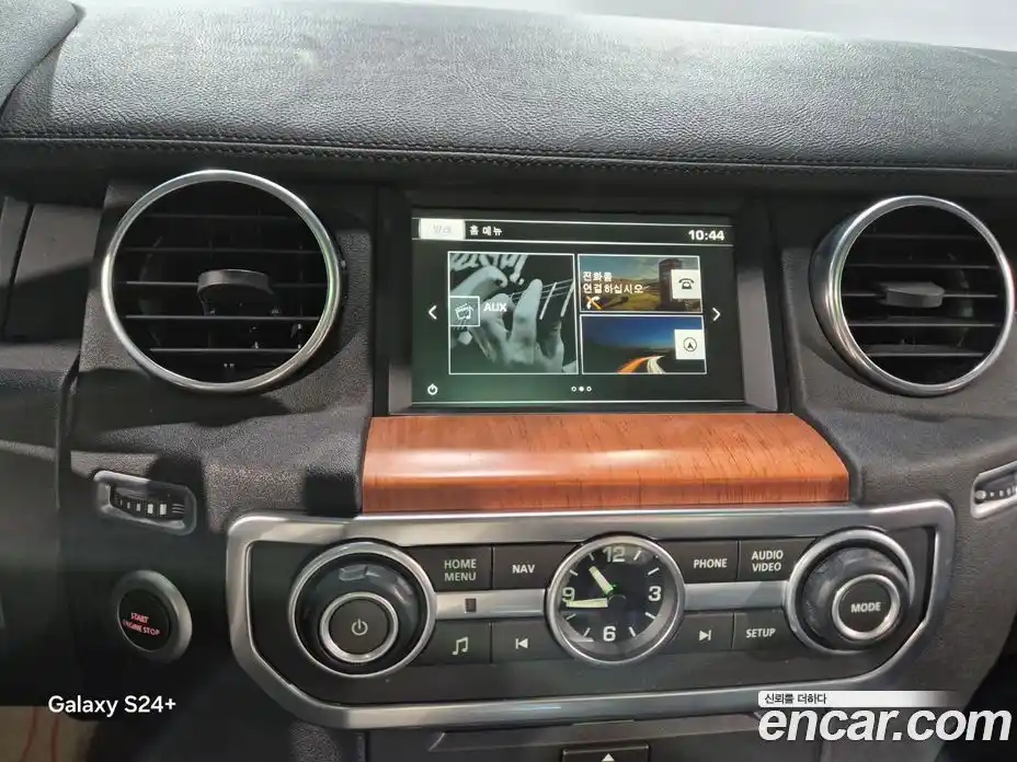 Land Rover Discovery 2016 3.0 Автомат в Москве № 190543, фото 16