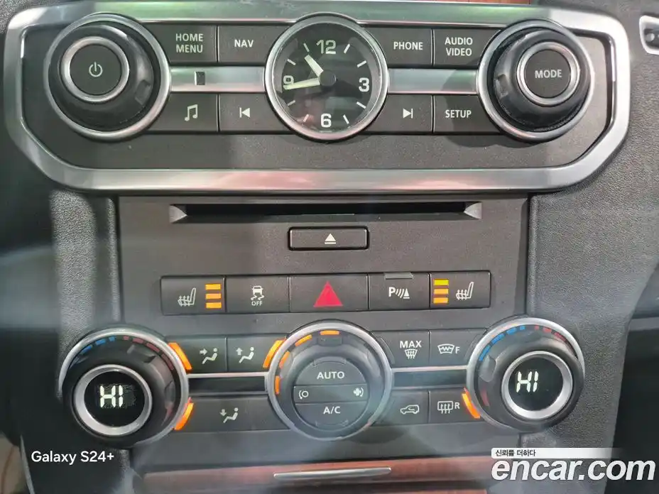 Land Rover Discovery 2016 3.0 Автомат в Москве № 190543, фото 17