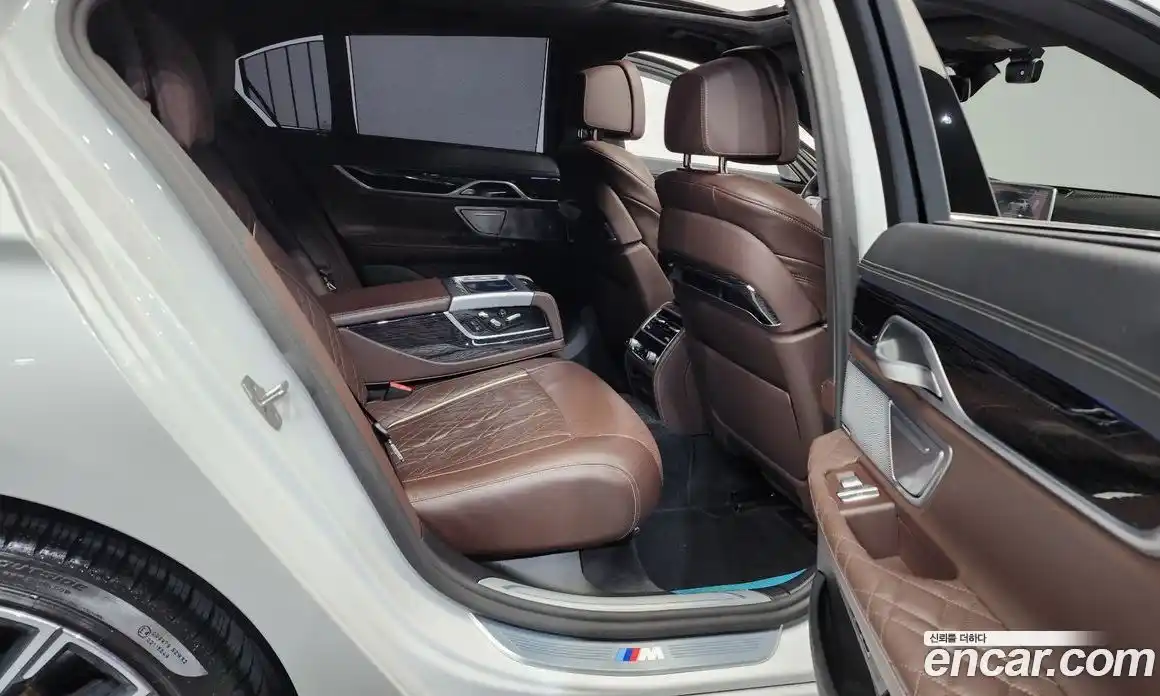 BMW 7-Series 2022 3.0 Автомат в Москве № 191124, фото 19