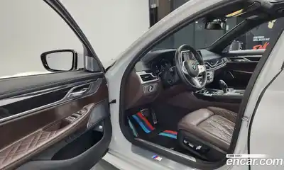 BMW 7-Series 2022 3.0 Автомат в Москве № 191124, миниатюра 2
