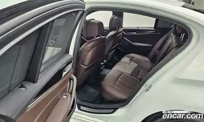 BMW 5-Series 2022 2.0 Автомат в Москве № 191345, миниатюра 12