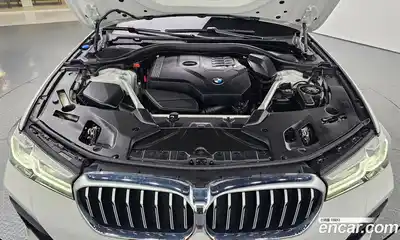 BMW 5-Series 2022 2.0 Автомат в Москве № 191345, миниатюра 6