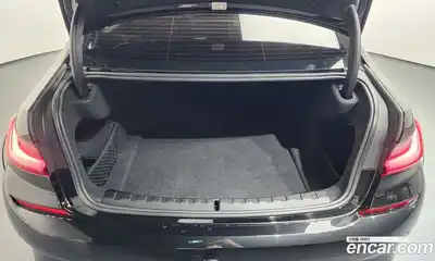 BMW 3-Series 2020 2.0 Автомат в Москве № 191357, миниатюра 2